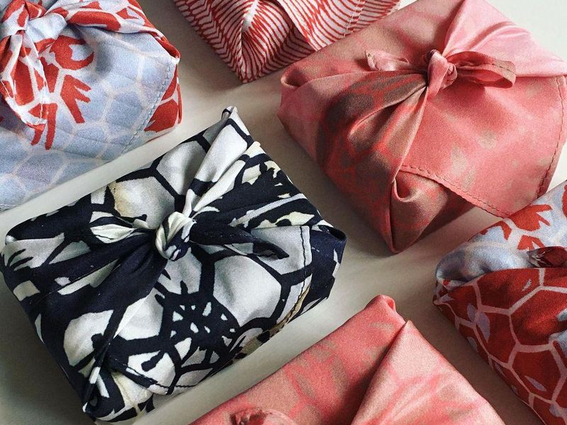 Furoshiki gift-wrapping