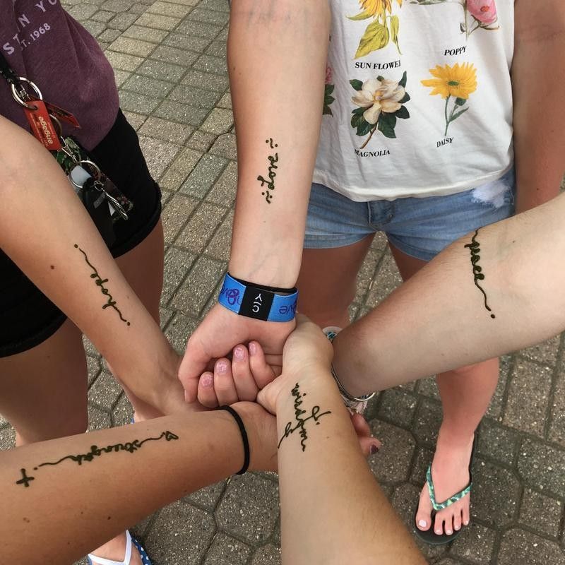 Group Henna Tattoos