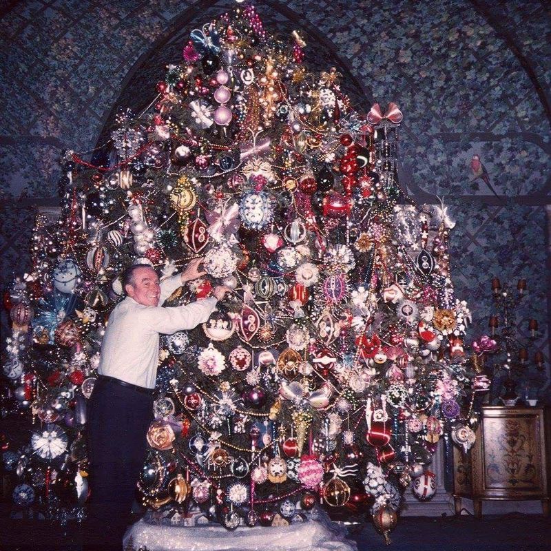 Harold Lloyd Christmas tree