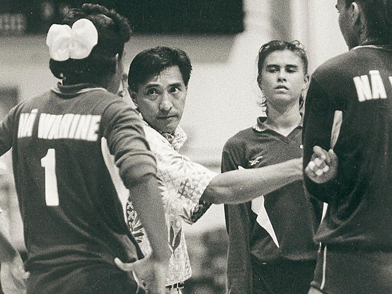 Hawaii head coach Dave Shoji