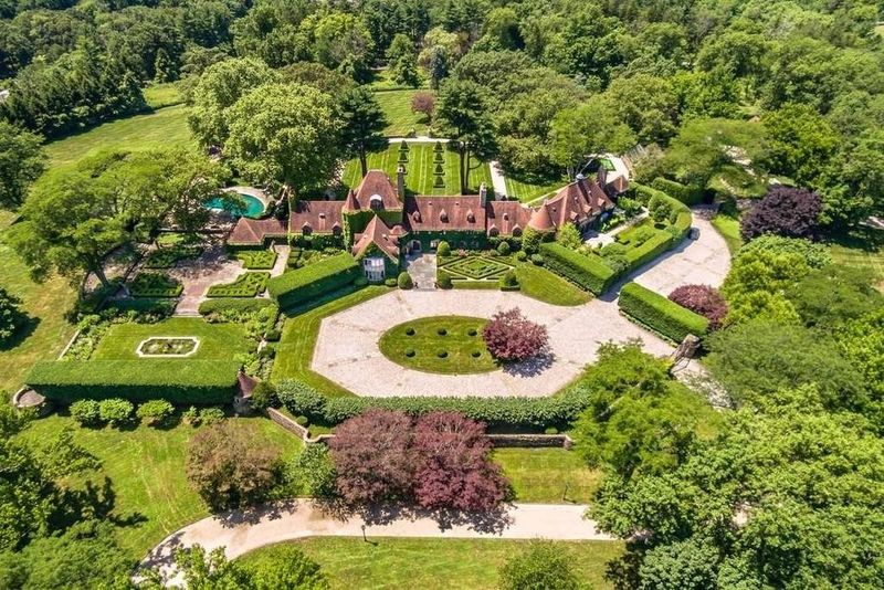 Huge mansion in Greenwich, Connecticut