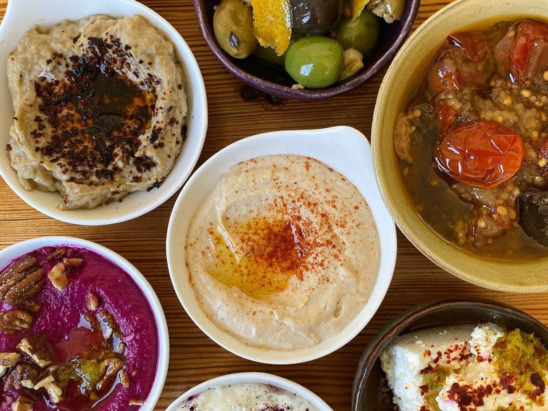 Hummus bowls at 1000 Figs in New Orleans