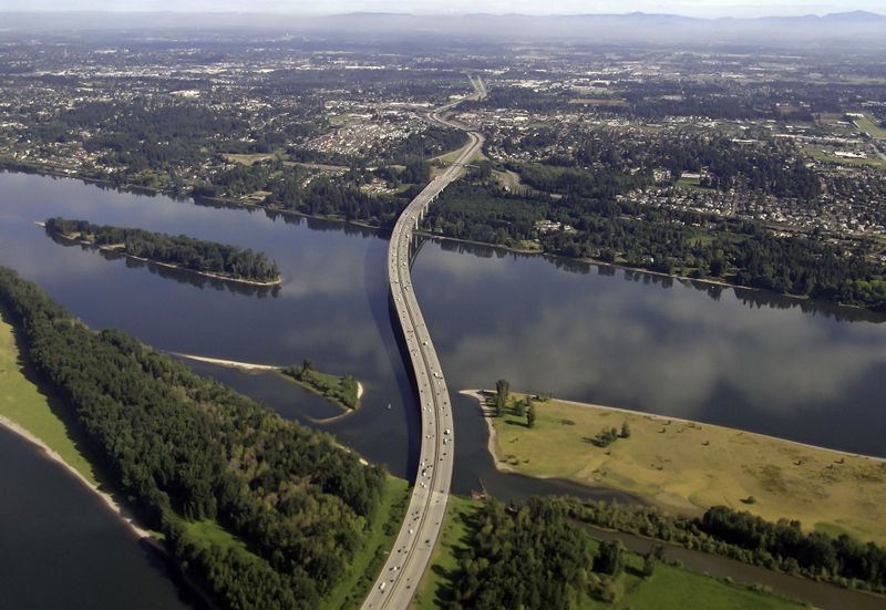 I-205 Glenn Jackson Bridge War Vetrans Memorial Freeway  Oregon Washington