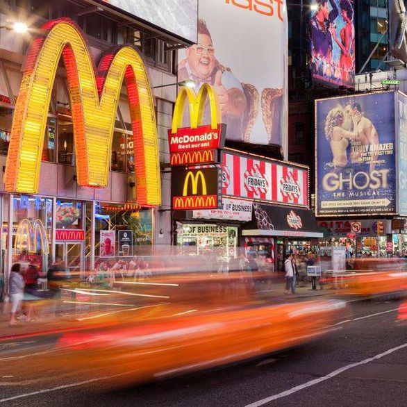 These 24-Hour, Fast-Food Hotspots Curb Late-Night Cravings