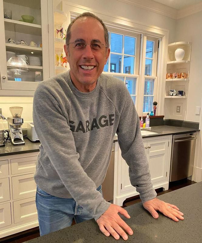 Jerry Seinfeld at home