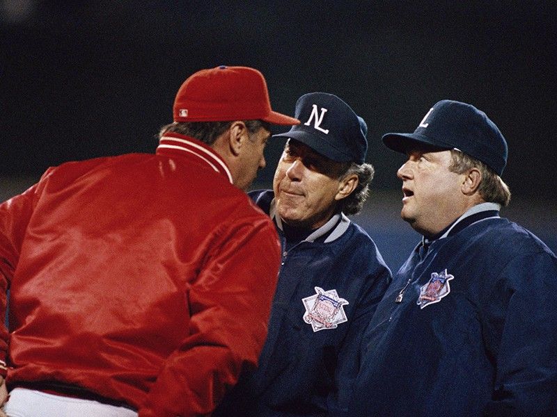 Jim Fregosi argues with umpires Bruce Froemming and Frank Pulli