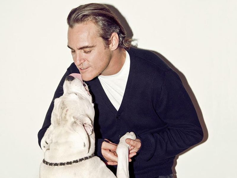 Joaquin Phoenix and dog