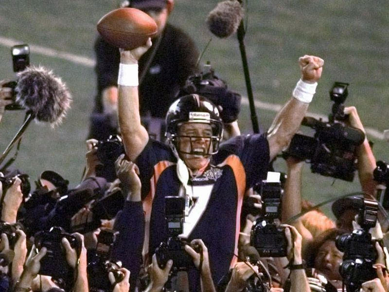 John Elway in Super Bowl XXXII