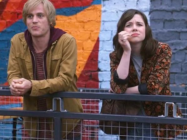 Johnny Flynn and Claudia Jessie in Lovesick