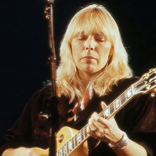 10 Best Joni Mitchell Songs That Made Her Rich, Ranked