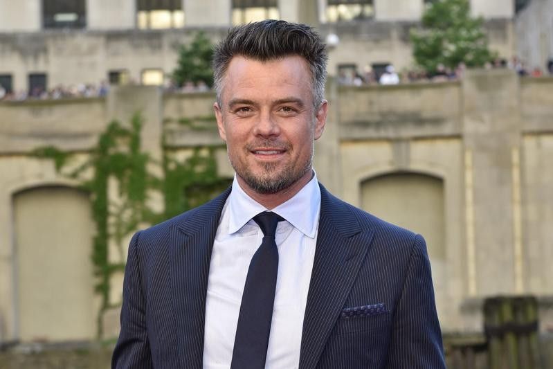 Josh Duhamel at a movie premiere at Civic Opera House in Chicago