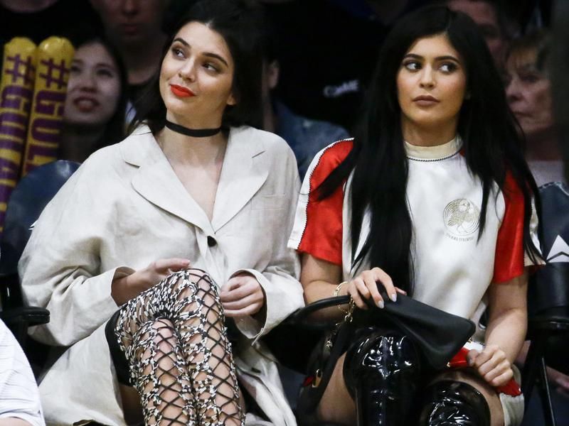 Kendall and Kylie at a Lakers game