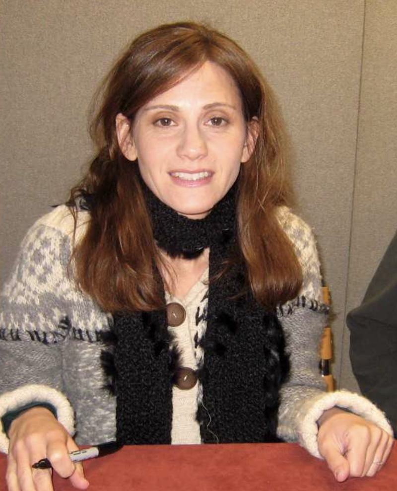 Kerri Green at an autograph signing