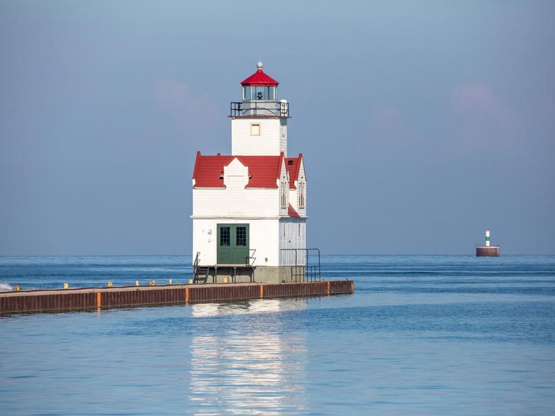 Kewaunee Pierhead Lighthouse in Kewaunee, Wisconsin