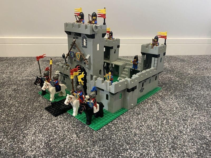 Kings Castle Lego set
