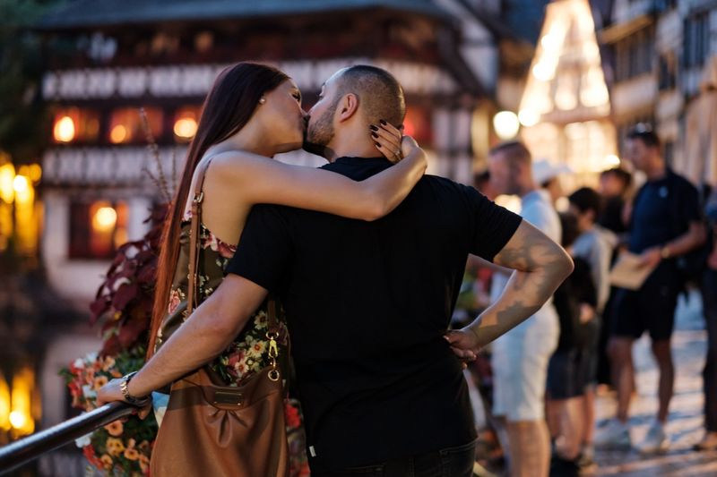 Kissing in Nice, France