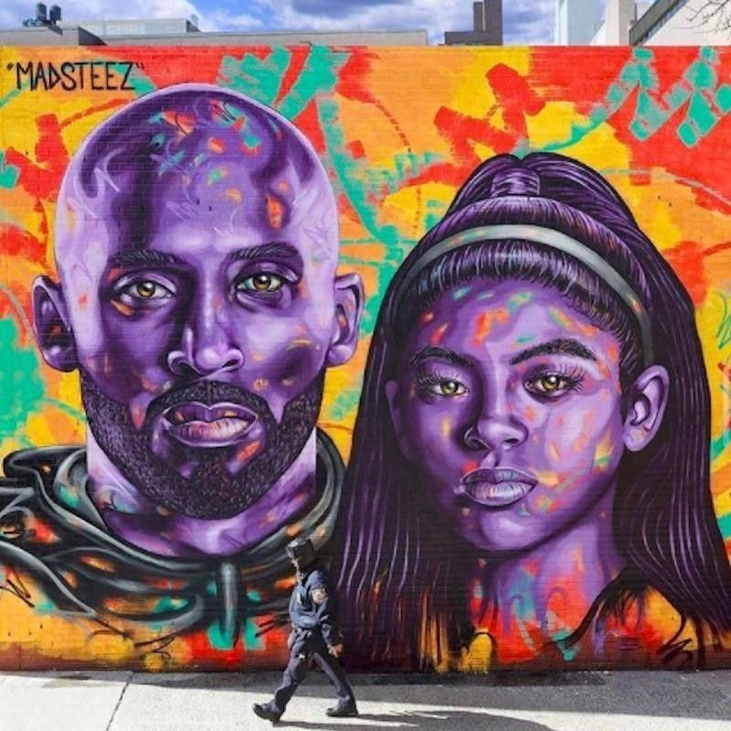 Kobe Bryant and Gianna Bryant mural in New York