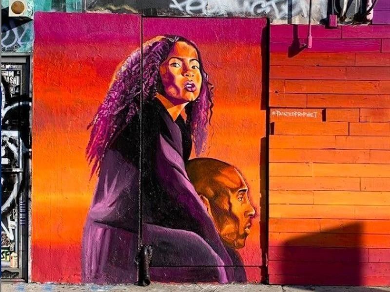 Kobe Bryant and Gianna Bryant mural on Melrose