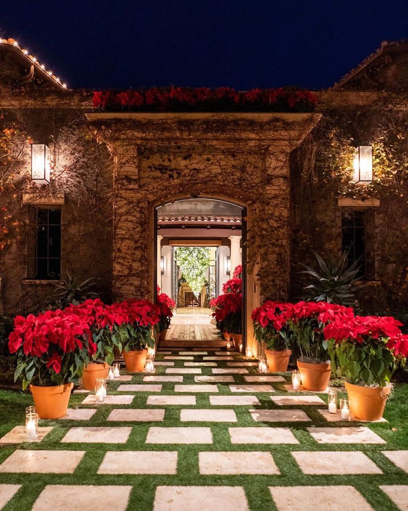 Kourtney Kardashian's Christmas-themed mansion