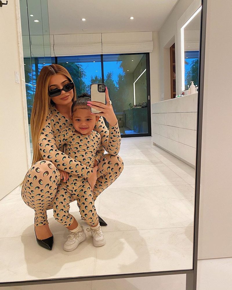 Kylie Jenner with kid