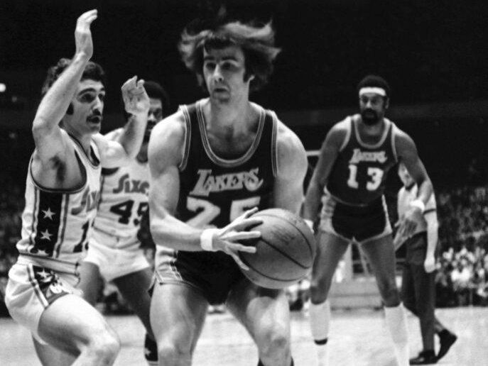 LA Lakers guard Gail Goodrich