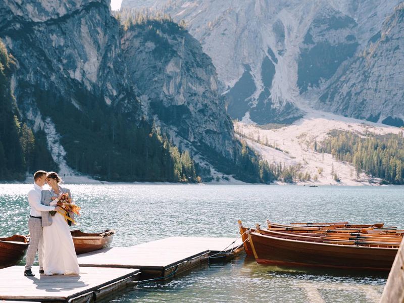 Lago di Braies in Italy, top wedding destination