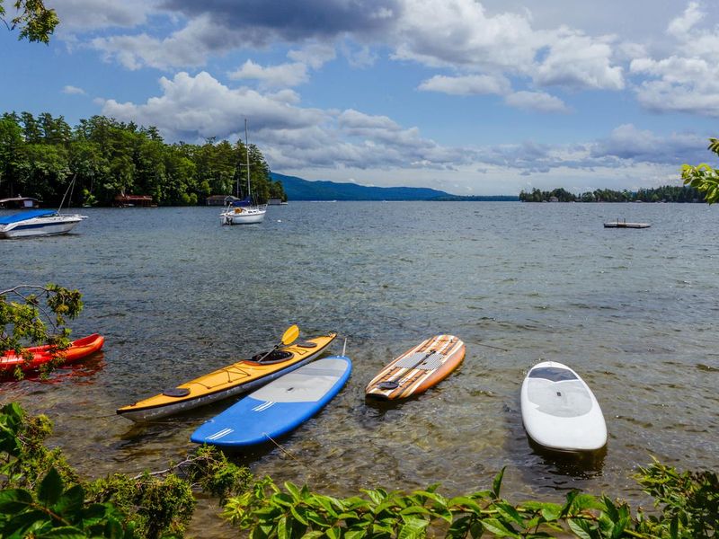 Lake George stand-up paddleboards