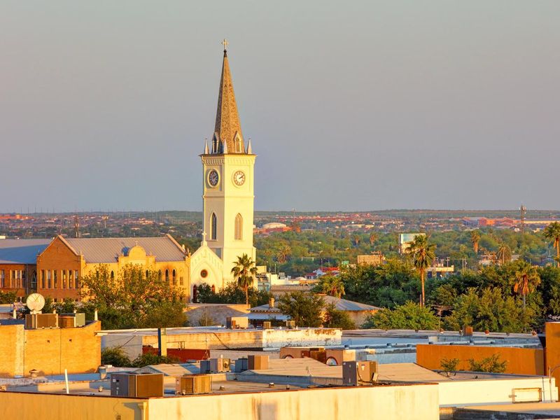 Laredo, Texas skyline