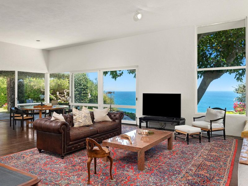 Living room in James Olson's Cliffiside Drive Malibu home