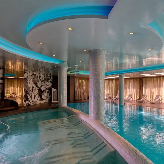 Luxurious hotel spa
