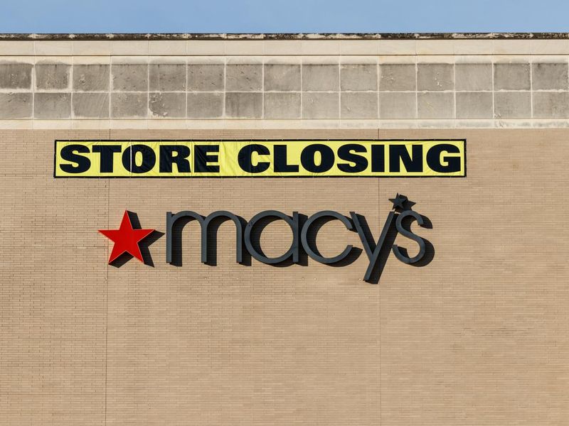 Macy's mall location and Store Closing sign