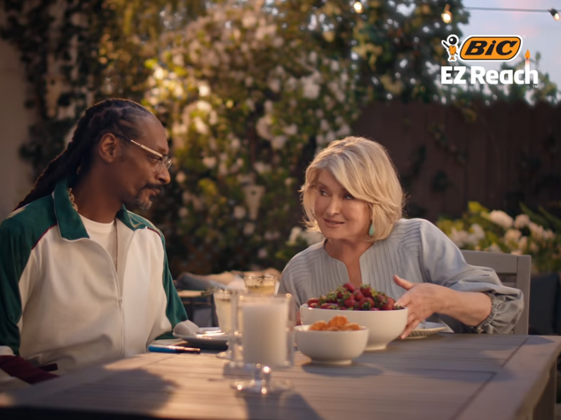 Martha Stewart and Snoop Dogg in commercial