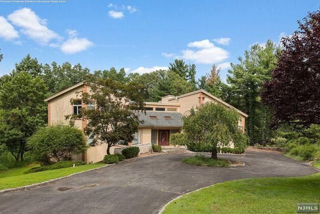 Mary J. Blige's Cresskill property