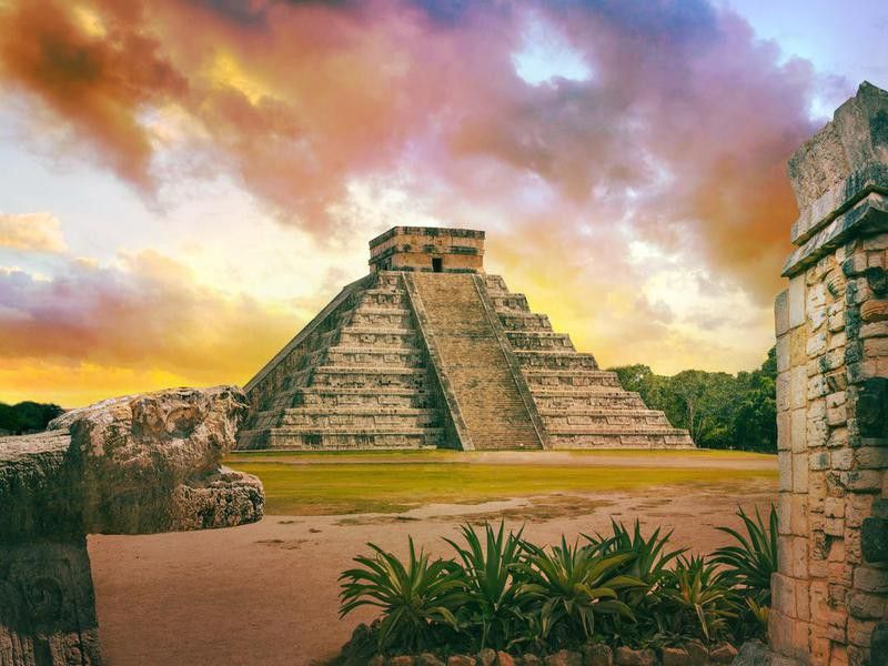 Mayan pyramid of Kukulcan