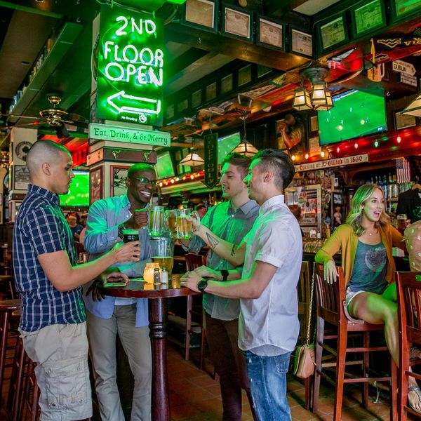 These Best Irish Pubs in the U.S. Guarantee a Good Time