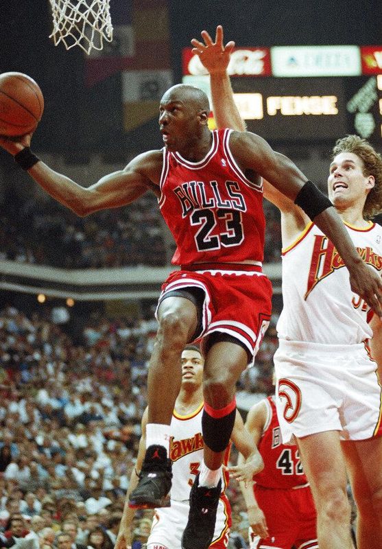 Michael Jordan in Air Jordan VIII