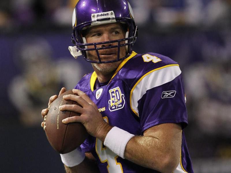 Minnesota Vikings quarterback Brett Favre, one of the worst player moves in NFL history