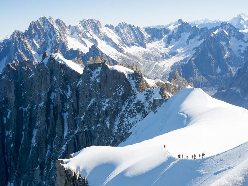 Mont Blanc mountaineers