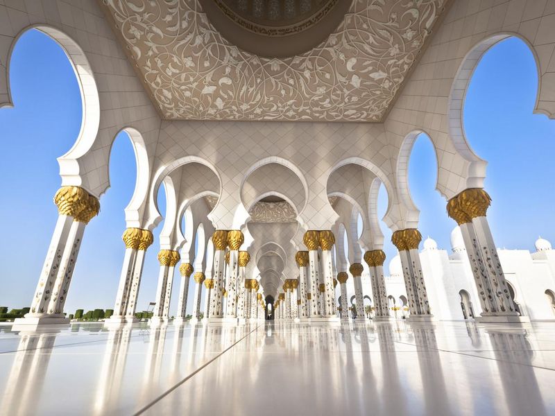 Mosque in Abu Dhabi with white pillars