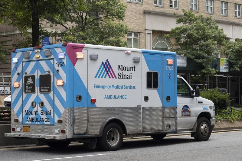 Mount Sinai Ambulance