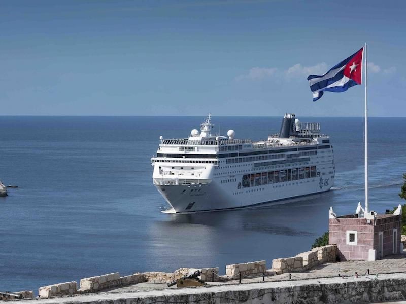 MSC's Armonia arriving to Cuba