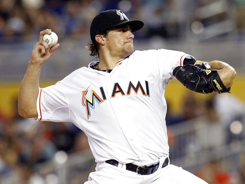 Nathan Eovaldi pitching for Miami Marlins