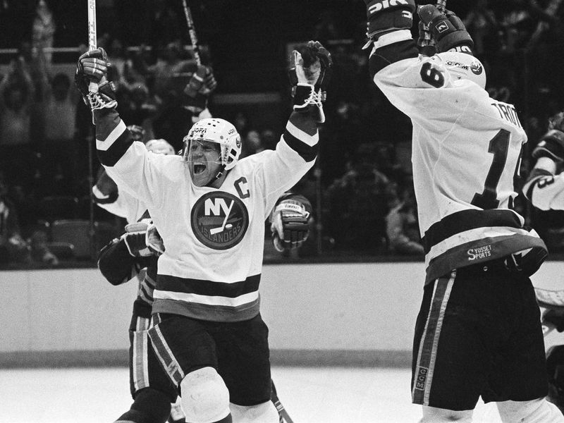 New York Islanders Denis Potvin jumps for joy