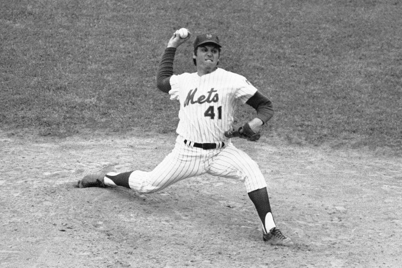 New York Mets pitcher Tom Seaver in action