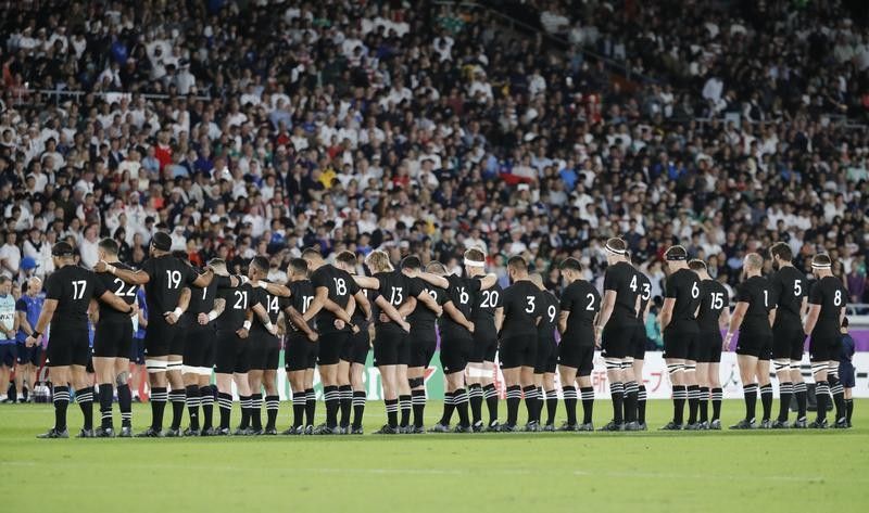 New Zealand players in moment of silence before 2019 Rugby World Cup in Japan