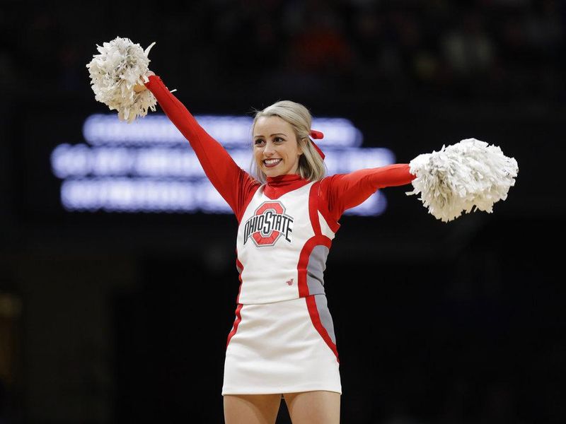 Ohio State cheerleader