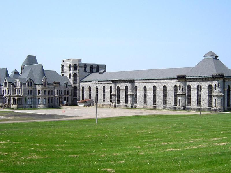 Ohio state prison grounds