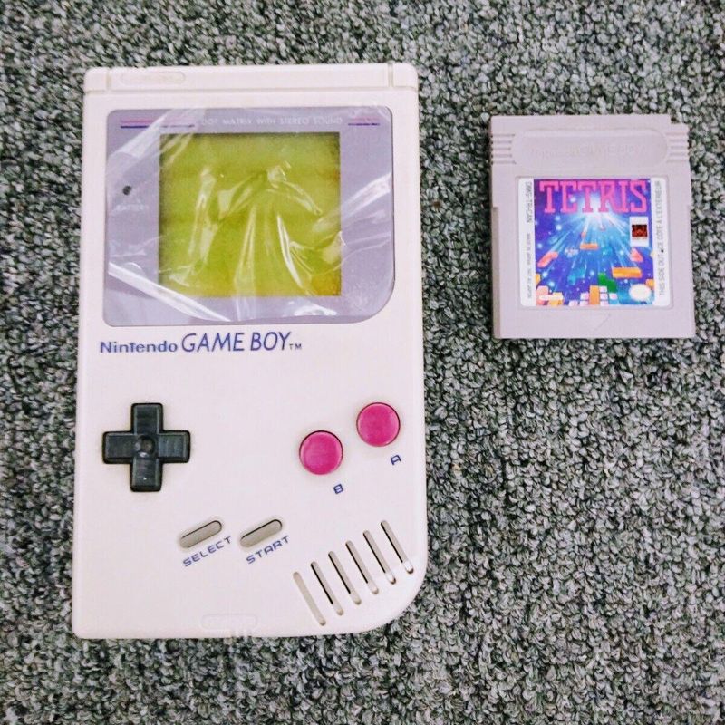 Original Nintendo Gameboy Console System