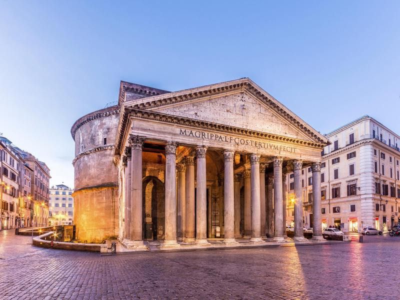 Pantheon Basilica di Santa Maria
