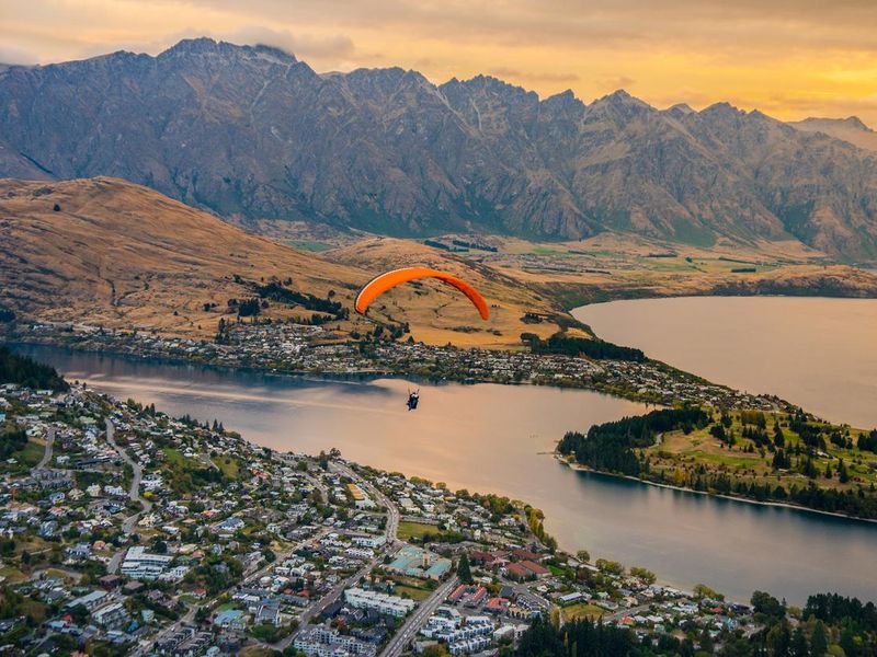 Paragliding over Queenstown and Lake Wakaitipu, New Zealand